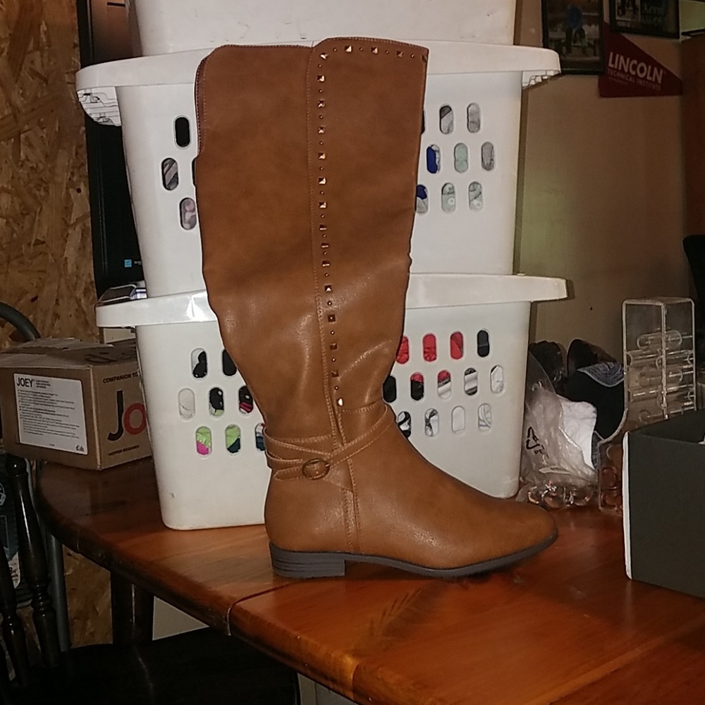 Rialto knee high boots! Wide calf!